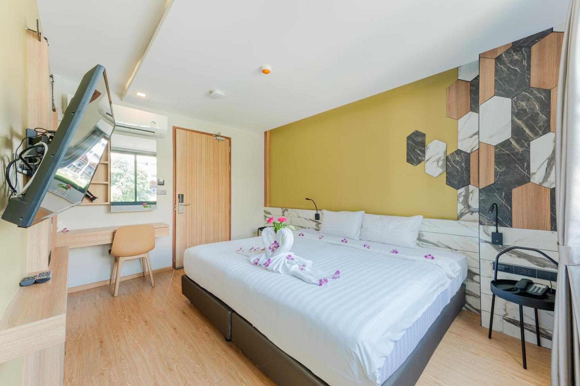 Sky Wave Patong Ξενοδοχείο Εξωτερικό φωτογραφία